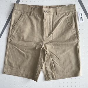 Old Navy Boys Built-In Flex Twill Shorts